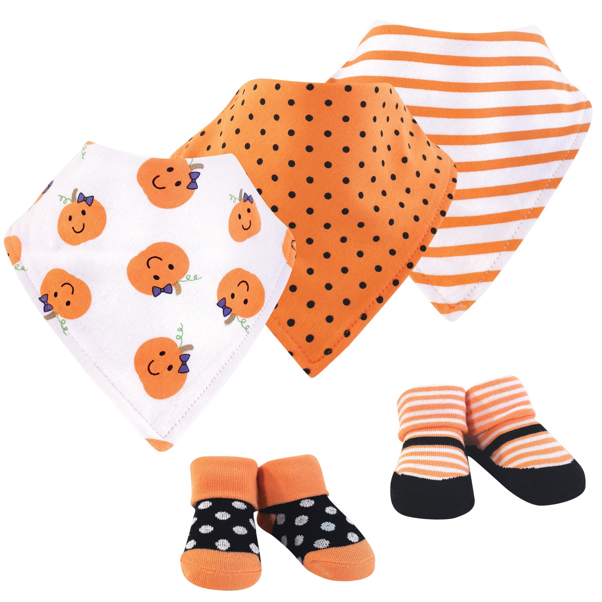Girls Matching Bib and Socks Feeding Set, Sweet Harvest Patch